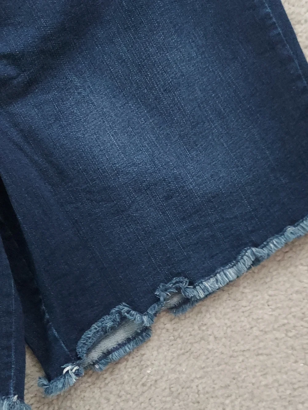 Belle By Kim Gravel Denim Shorts - Picture 6 of 7